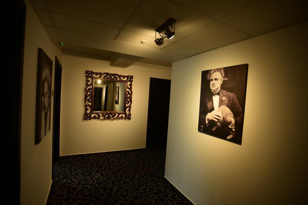 La Rocca Boutique Hotel Craiova Exteriör bild