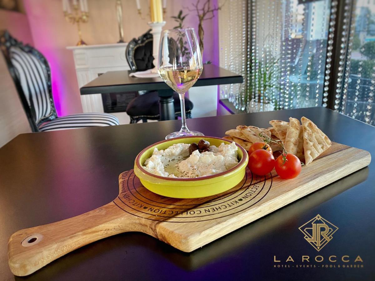 La Rocca Boutique Hotel Craiova Exteriör bild